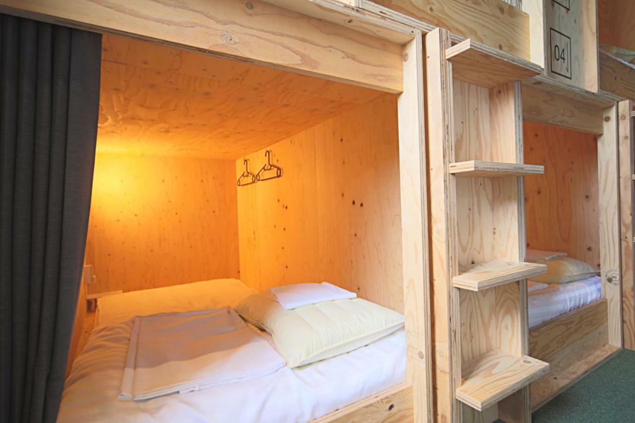 Travel&Book Hotel Hulatoncabin Takamatsu Exterior photo